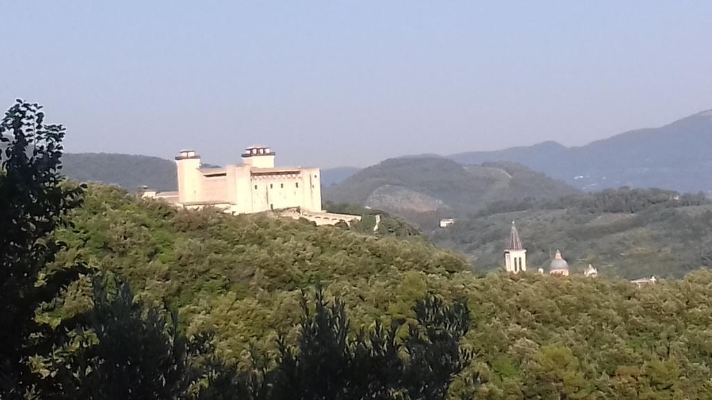 La Fontana Apartment Spoleto Exterior photo